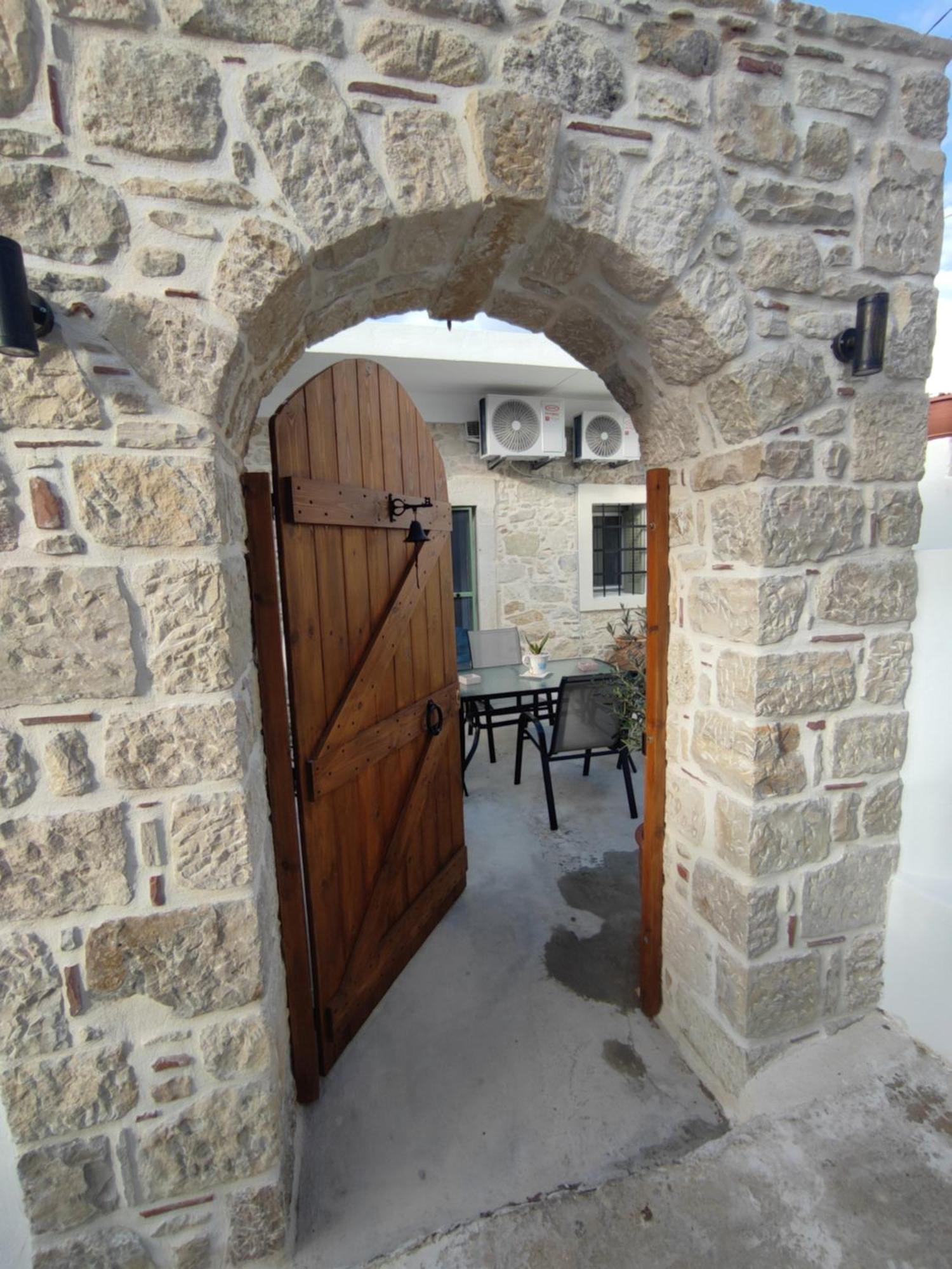 La Maison D Aspasia Kamilari Esterno foto
